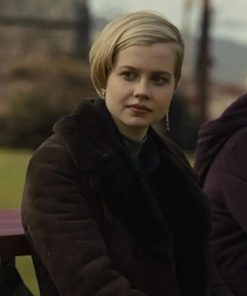 Angourie Rice Mare of Easttown Siobhan Sheehan Coat