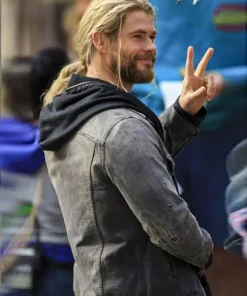 Chris Hemsworth Thor Ragnarok Grey Jacket