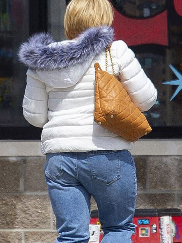 Renée Zellweger The Thing About Pam Puffer Jacket The Thing About Pam Pam Hupp Puffer Jacket