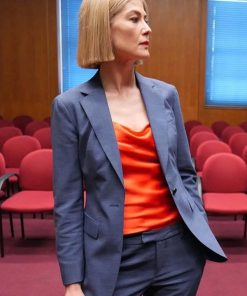 Marla Grayson I Care a Lot Rosamund Pike Grey Blazer